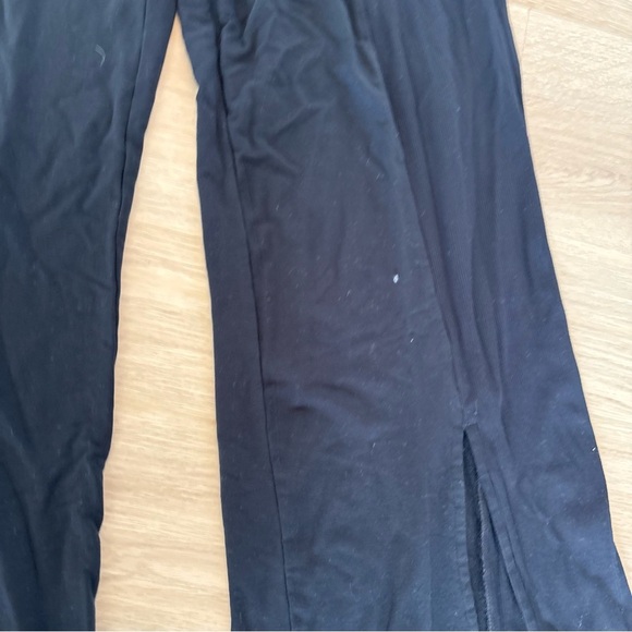 Travis Mathew Wide Leg split pants  Black Size M - Picture 3 of 8